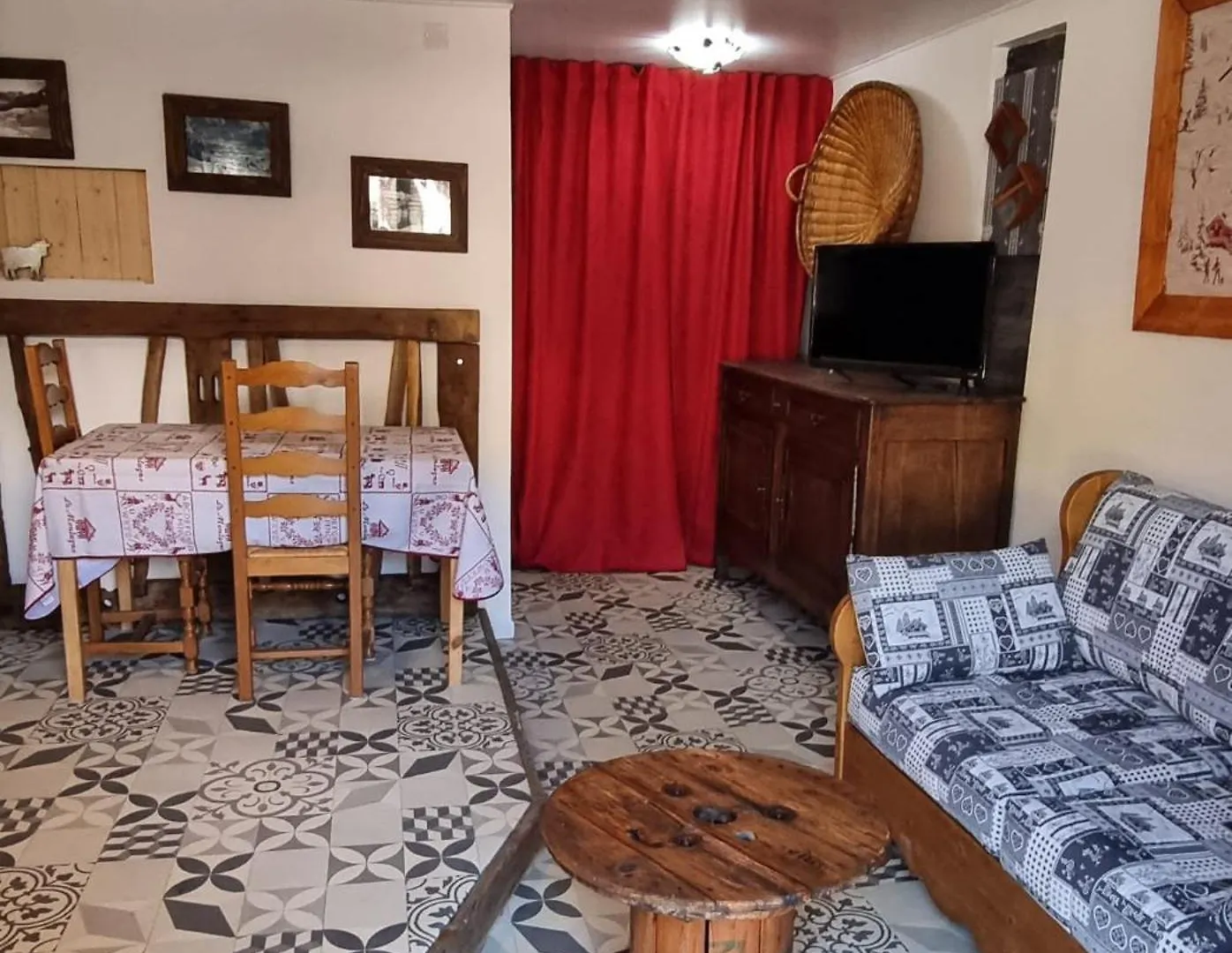 Studio En Abondance Vacheresse 0*,  Francia